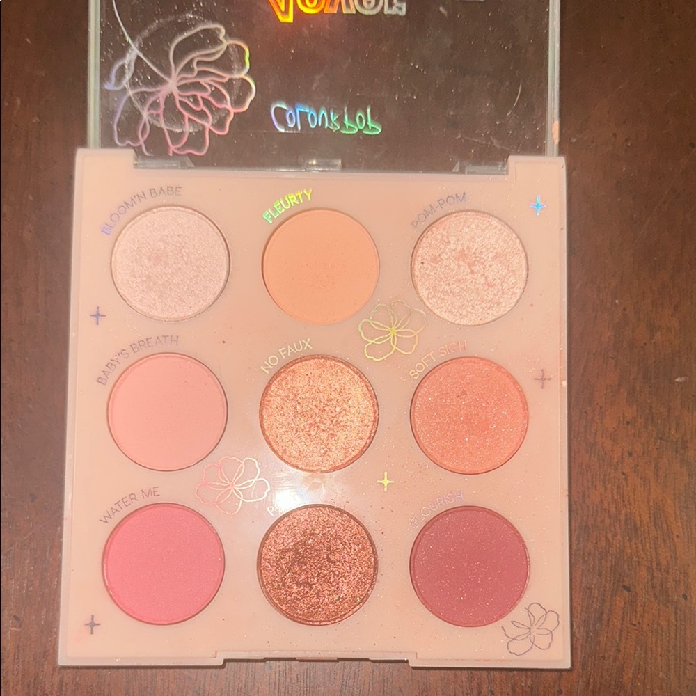ColourPop 4ever Floral Palette - Peach and Pink Hues - Picture 2 of 3